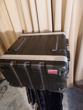 SKB – Rack 6 HE ; sehr leichtes Kunststoffrack