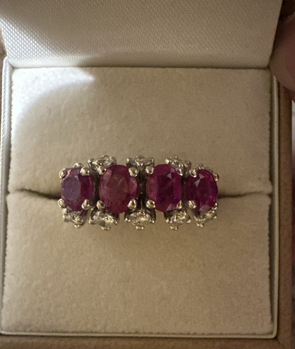 Ring 750 rubine - 750,, 10
