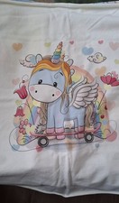 Einhorn mit Flügeln auf Skateboard, Pegasus, Panel Stoff, Sommersweat