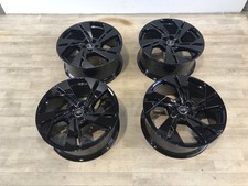 TOP 4 x Original  Audi E-Tron