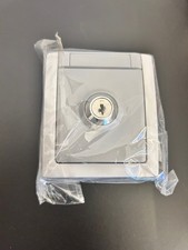 Aussen Steckdose abschließbar Aufputz grau IP54