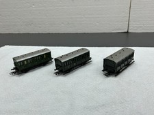 3 Personenwagen der DR, Piko, Spur HO, gebraucht