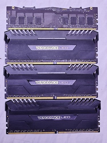 Corsair vengeance lpx - corsair,