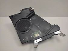 Jaguar XK X150 Subwoofer Lautsprecher Alpine Soundsystem Fußraum Beifahrer LHD