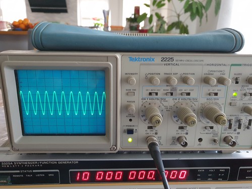 Tektronix 2225 50mhz - tektronix,