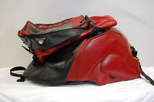 Suzuki GSX-1300R Hayabusa 2006 Ledertankhaube Bagster mit Tankrucksack rot