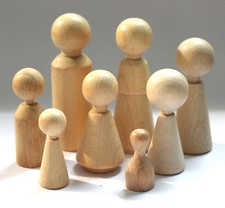 5 Stück Figurenkegel aus Holz