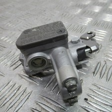 Hauptbremszylinder vorne