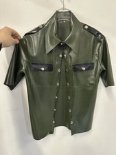 Latex Hemd mit Schulterklappen