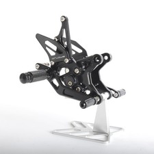 Arlows Racing Fussrastenanlage