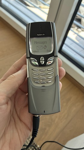 Nokia 8850
