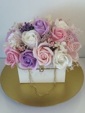 Seifenrosen Flowerbox mit zartem Duft Geschenk  