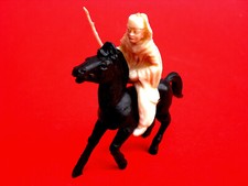 Sammelfigur Heinerle BEDUINE auf Pferd schwarz 8x 8 cm