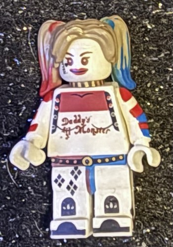 Lego harley quinn minifigur - quinn,
