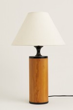 Mid-Century Modern Tischlampe, warmes Holz, Danish Design, Luxus Scandi