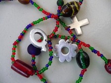 Glasperlenkette Boho Ethno mit magischen Symbolen