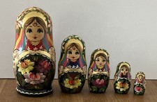 Russische Matroschka! Matrjoschka. Babuschka! 5 Holz-Puppen. HANDGEMALT! 14 cm