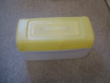 Tupperware * Brotmax Junior * Brotbehälter * Brotkasten * Weiß-Gelb