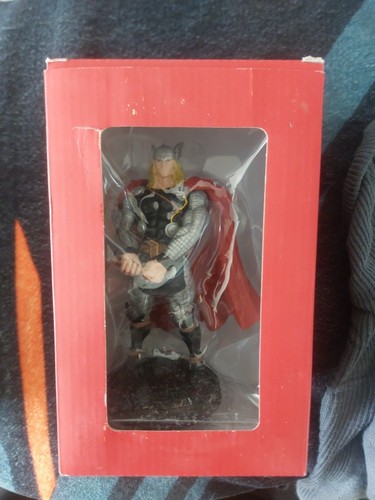 Thor marvel eaglemoss statue - marvel,