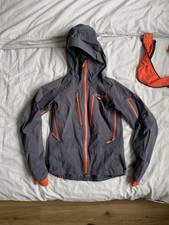 Norrona Lofoten GoreTex Pro
