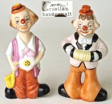 Pair, 2 Porcelain Figures