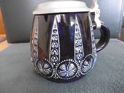 Bierkrug mit zinndeckel - bierkrug,