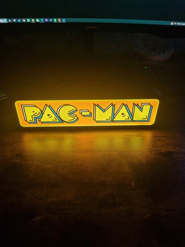 Pacman light box - light,