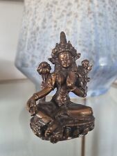 Figur Tara Grüne Buddha–9,5 x 6 x 4 cm–Handgefertigte Buddhismus Kupfer-Statue 