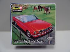 REVELL Ford Mustang