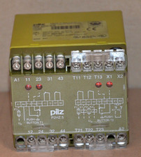 Pilz 474388 Sicherheitsrelais P2HZ5 230VAC 2S 2O