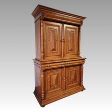 Antikes Gründerzeit Buffet