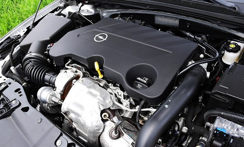 2012 opel astra insignia - opel,