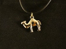 Anhänger Kamel mit Kette 24 Karat Vergoldet Charm Meer Orient Ägypten Wüste