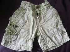 Napapijri Shorts, Caprihose, kurze Hose Gr. 4 (98-104)grün