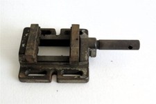 3,6 kg Maschinenschraubstock 85 x 30 mm Präzisionsschraubstock massiv DDR