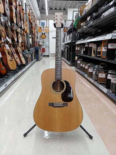 Martin satin 2023 - d-28,