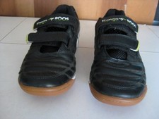 Sportschuhe Hallenschuhe Turnschuhe * Gr. 39 * KangaRoos * Klettverschluss  *