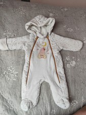 Baby-Schneeanzug mit Kapuze