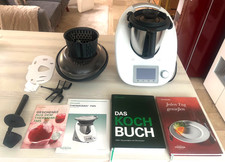 Thermomix TM5 voll funktionsfähig mit umfangreiches Zubehör und 2 Kochbüchern