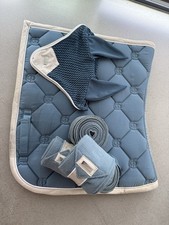 Equestrian Stockholm set - Blau - Schabracke, Fliegenhaube, Bandagen