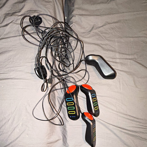 Playstation buzzer - 2,