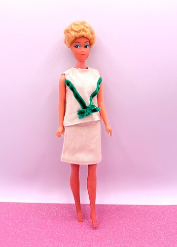 Vintage barbie petra clone - barbie,