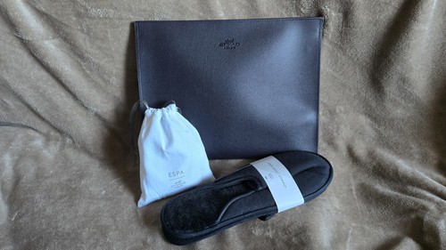 Etihad first class amenity kit - class,