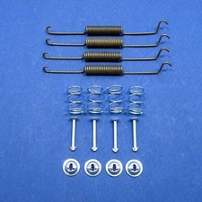 Montagesatz Bremsbacken vorn