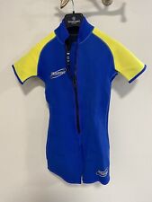 Kinder Neopren Shorty Größe 4 