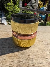 2 DDR Blechdosen in bunten Farben - 14 x 7,8 cm - Keksdose, Bonbondose