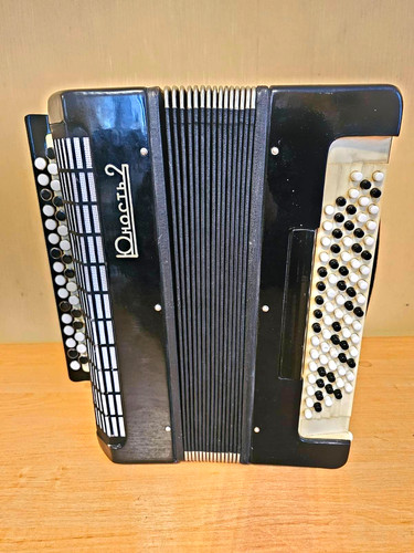 Knopfakkordeon yunost bass - knopfakkordeon, 80