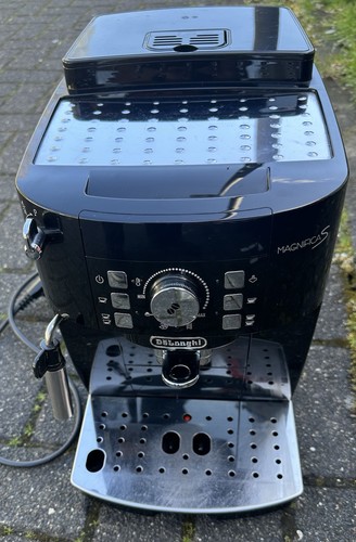 Longhi magnifica ecam - s,