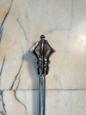 Handgefertigter