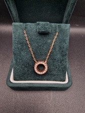 Dubai Edelsteine geschaffen